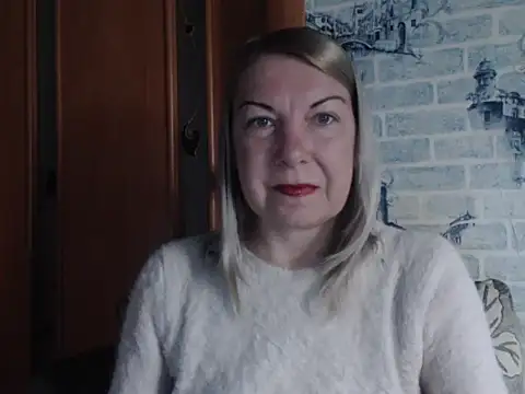 Lillia Ray online show from April 12, 10:09 am