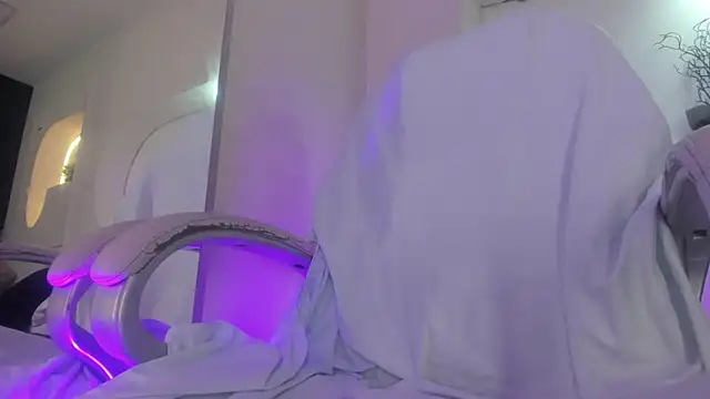 Hot valerygh online show from November 19, 8:20 pm