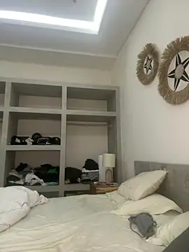 DarkVelvet online show from July 4, 6:08 am