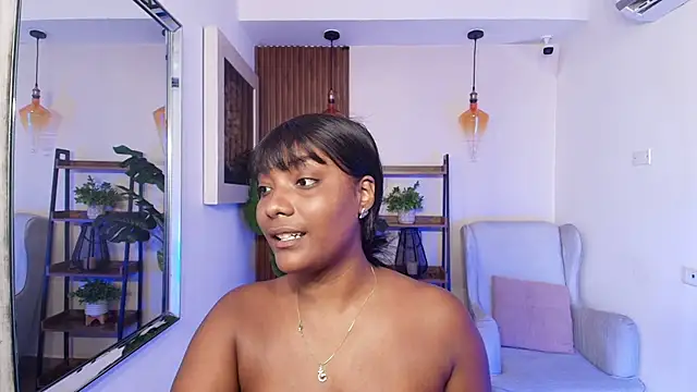 Snapshot of Coral_Lise chatting on October 5, 1:20 pm Coral Lise online show from October 5, 1:20 pm