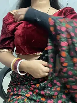 Snapshot of jhanvi_boo chatting on June 25, 1:04 pm jhanvi boo online show from June 25, 1:04 pm