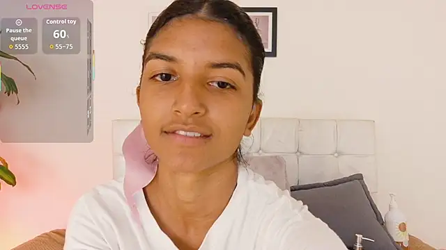 Snapshot of YuliethPetite chatting on September 19, 4:51 pm YuliethPetite online show from September 19, 4:51 pm