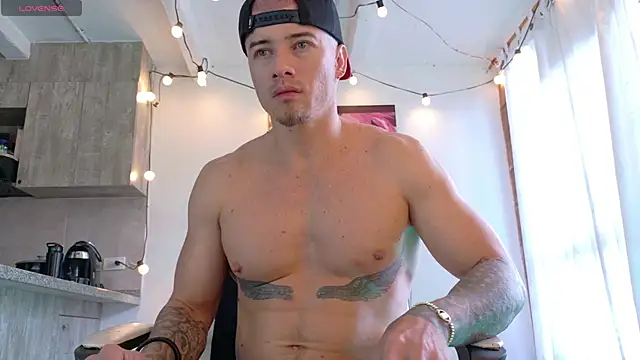 Ryannblue07 online show from October 4, 8:18 pm