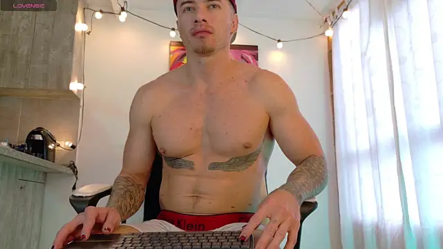 Ryannblue07 online show from October 21, 8:53 pm