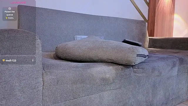 Snapshot of mia_gatess chatting on September 13, 8:19 pm mia gatess online show from September 13, 8:19 pm