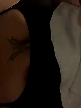 Snapshot of mariabootyyy chatting on October 7, 6:27 pm mariabootyyy online show from October 7, 6:27 pm