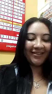 Snapshot of melisamoon_ chatting on March 18, 5:31 pm melisamoon online show from March 18, 5:31 pm