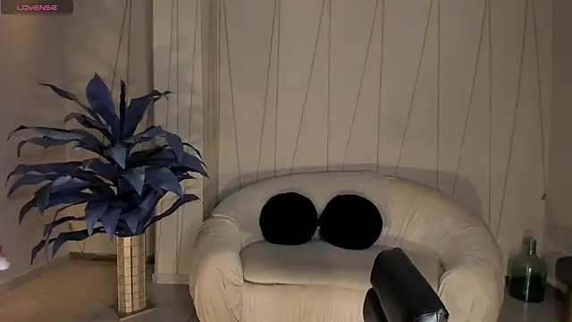 AmaliaCrus online show from October 31, 8:32 pm