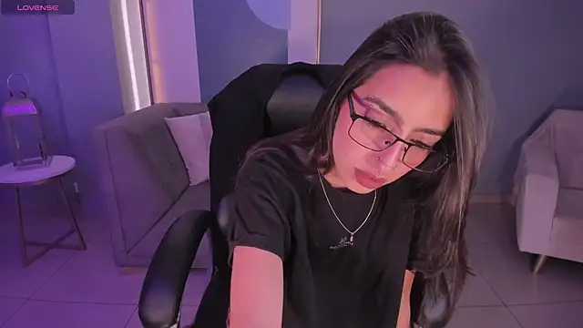 LarisaSmirnov online show from November 21, 3:49 am