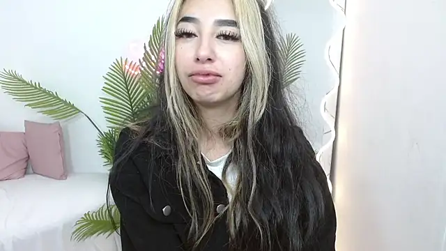 Malory tay1 online show from September 28, 11:48 am