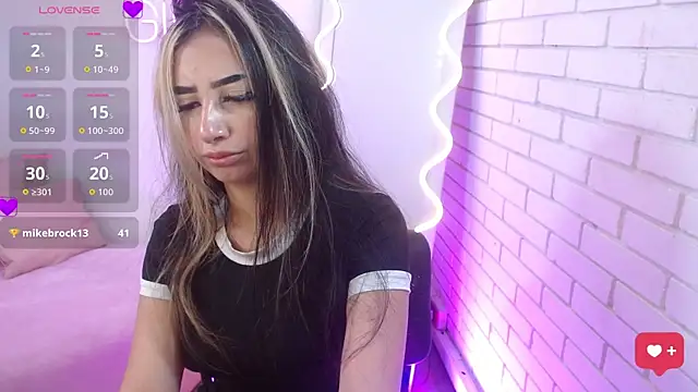 Malory tay1 online show from October 2, 7:32 pm