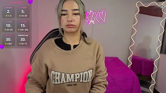 Malory tay1 online show from November 7, 6:41 pm