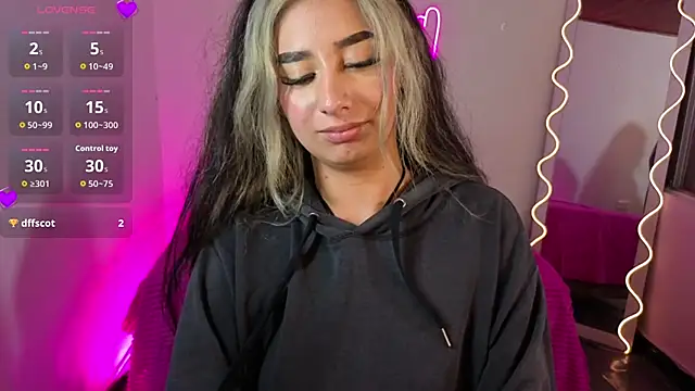 Malory tay1 online show from November 8, 7:34 pm