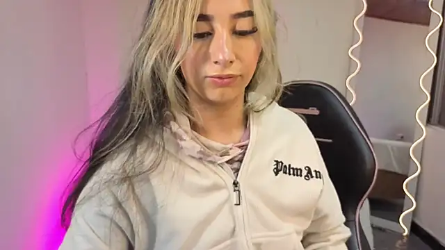 Malory tay1 online show from November 14, 11:42 am