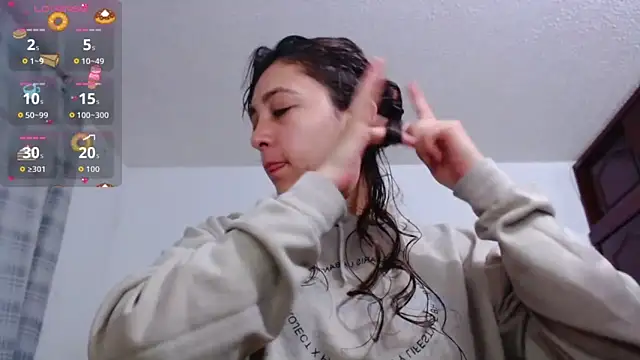 xx chloesex online show from December 23, 12:19 am