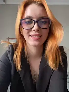 maar tina online show from March 14, 1:24 pm