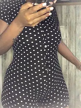 urgeminibrat online show from September 25, 6:33 pm