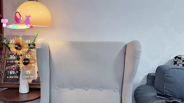 NovaNana online show from March 22, 4:26 pm