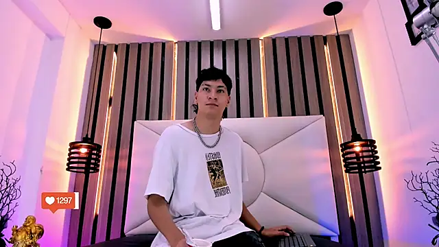 Jhojan twink online show from November 19, 1:11 pm