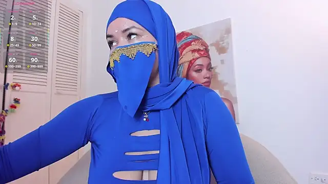 Layla arabelle online show from September 10, 8:09 pm