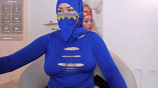 Layla arabelle online show from October 22, 7:57 pm