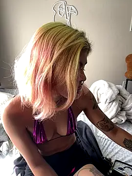 Harley cams online show from October 14, 4:52 pm