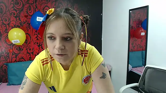 Snapshot of Samanta_SS chatting on July 7, 10:14 pm Samanta SS online show from July 7, 10:14 pm