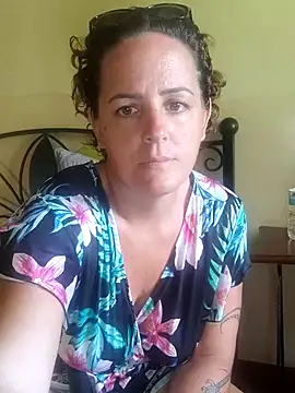 emiliemilf online show from February 13, 7:54 pm