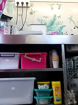 emiliemilf online show from April 4, 10:29 pm