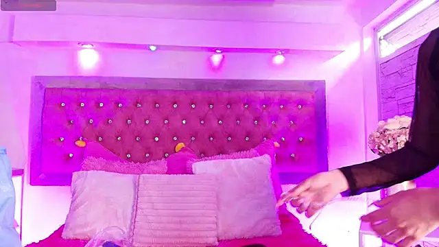 Andy Leex online show from February 1, 8:07 pm