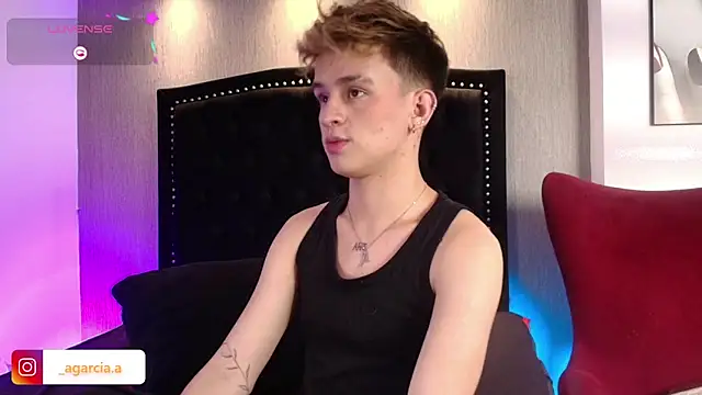 LiamWildx20 online show from January 5, 9:40 pm