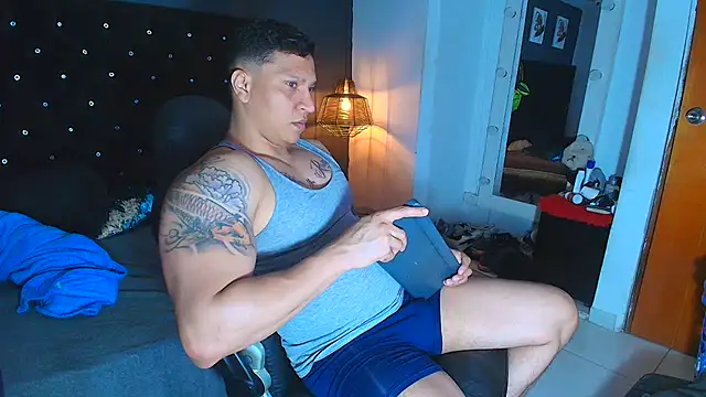 ethan dalton  online show from November 22, 3:16 am