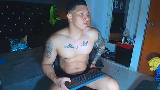 ethan dalton  online show from November 26, 2:56 am