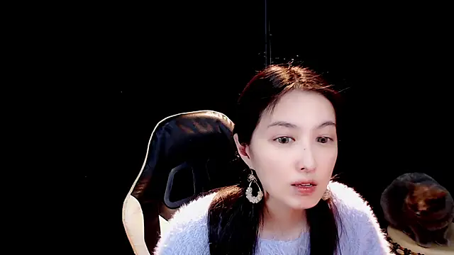 Snapshot of 9ban chatting on March 18, 7:41 am 9ban online show from March 18, 7:41 am