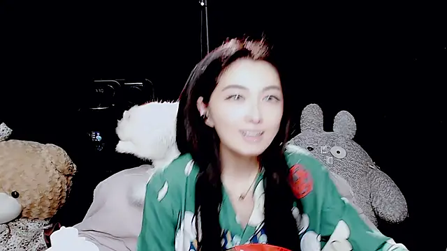 Snapshot of 9ban chatting on September 16, 12:06 pm 9ban online show from September 16, 12:06 pm