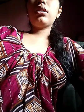 adrija94 online show from December 19, 7:37 am