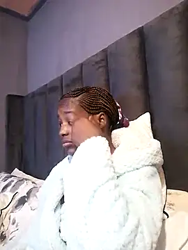 Snapshot of sexylira chatting on September 30, 12:21 pm sexylira online show from September 30, 12:21 pm