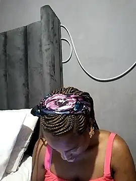 Snapshot of sexylira chatting on October 9, 3:21 pm sexylira online show from October 9, 3:21 pm