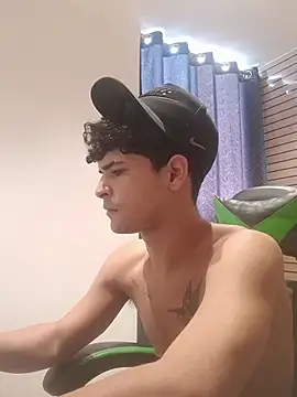 317894 online show from April 1, 4:37 pm