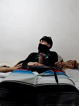 Snapshot of BabyAsssss chatting on September 20, 9:27 pm BabyAsssss online show from September 20, 9:27 pm