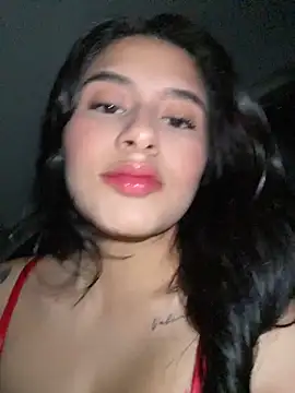 Snapshot of andrea_gomes_ chatting on May 26, 6:31 am andrea gomes online show from May 26, 6:31 am