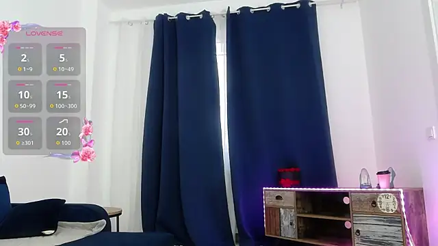 TerresaDiamond online show from November 24, 6:57 am