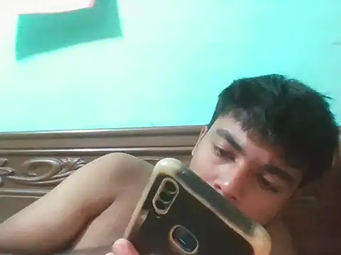 Snapshot of FuckRudra69 chatting on May 6, 8:52 am FuckRudra69 online show from May 6, 8:52 am