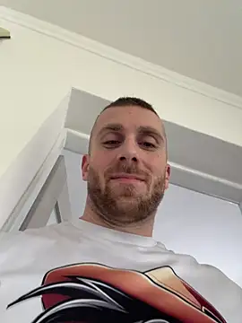 Snapshot of trainwithme chatting on February 17, 10:01 am trainwithme online show from February 17, 10:01 am