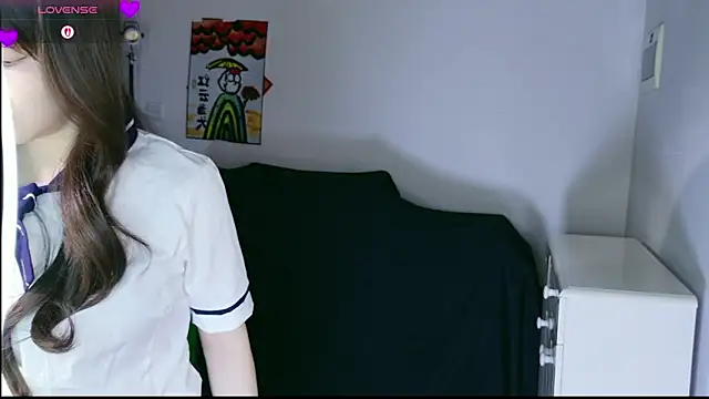 BlushDoll online show from April 12, 4:45 pm