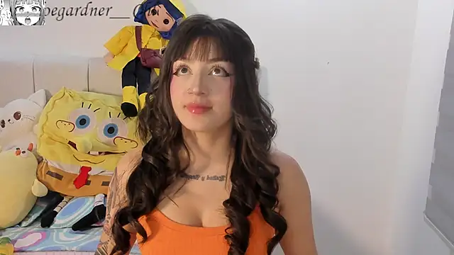 Snapshot of chloee_gardner chatting on September 23, 10:35 pm chloee gardner online show from September 23, 10:35 pm