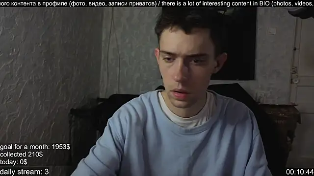 Snapshot of w0rkman chatting on October 9, 12:08 am w0rkman online show from October 9, 12:08 am