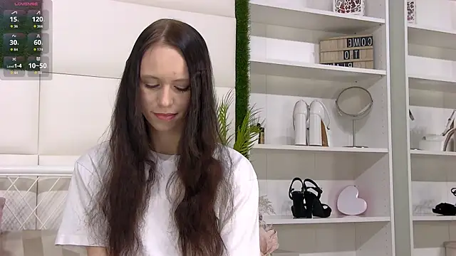 TaraHarris online show from January 8, 9:22 am