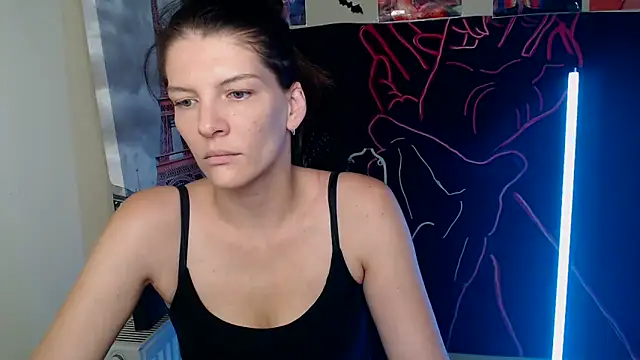 VanessaRey  online show from October 26, 7:36 am