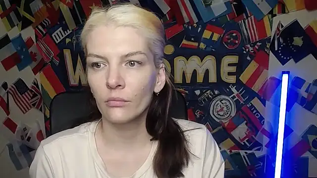 VanessaRey  online show from April 2, 4:15 pm